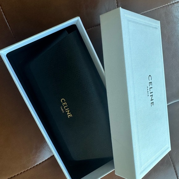 CELINE TRIOMPHE CL40194U sunglasses black - Picture 6 of 6